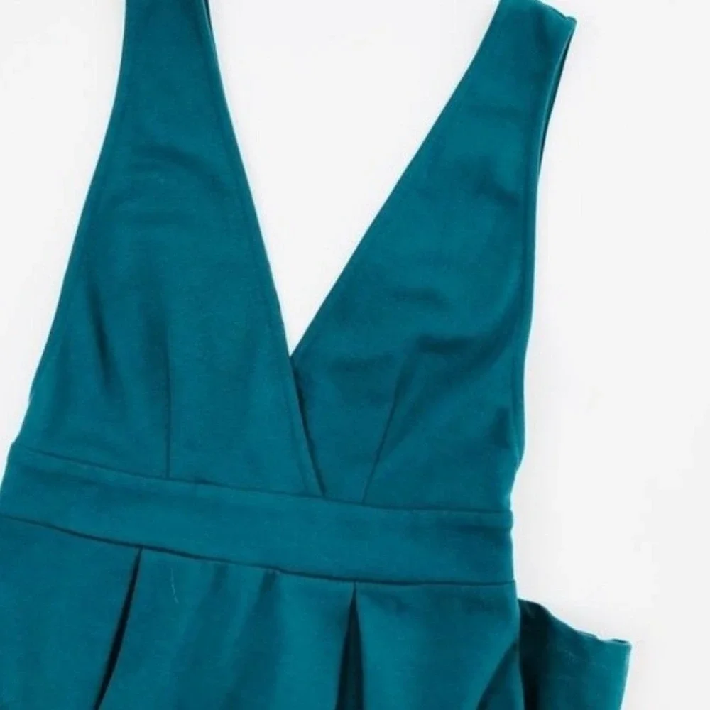 Forever‎ 21 Teal Blue Deep V-Neck Pleated Fit and Flare Mini Dress Womens Small